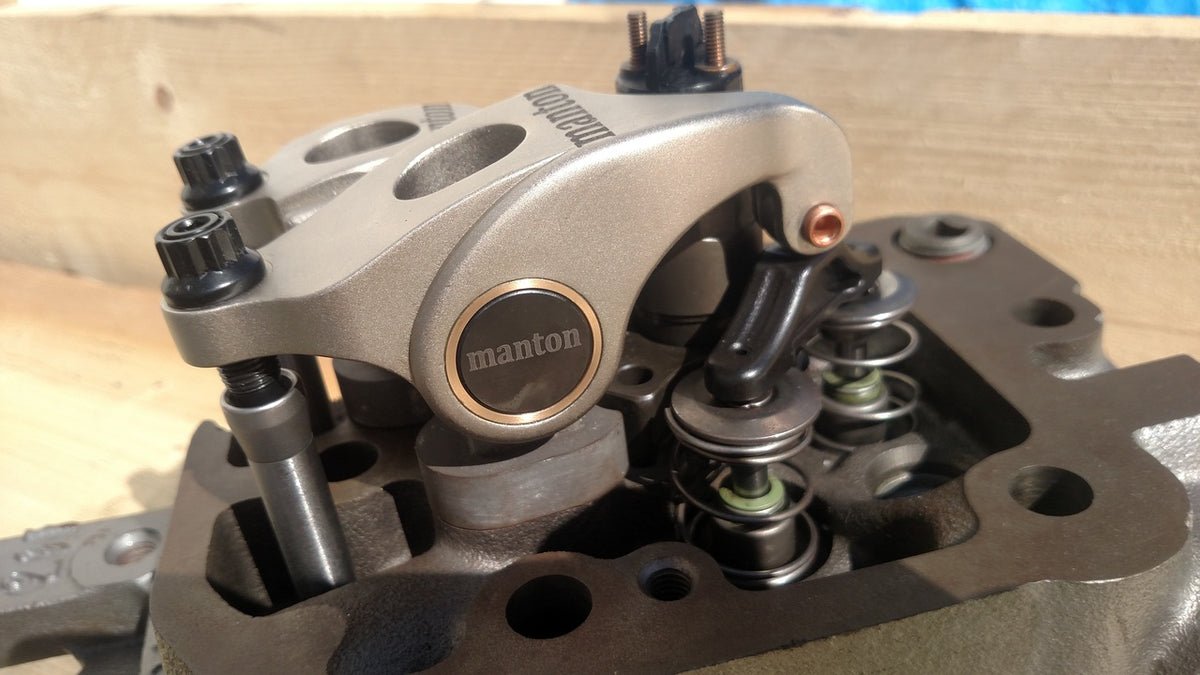 Manton Diesel D-131-24v - Engine Rocker Arm